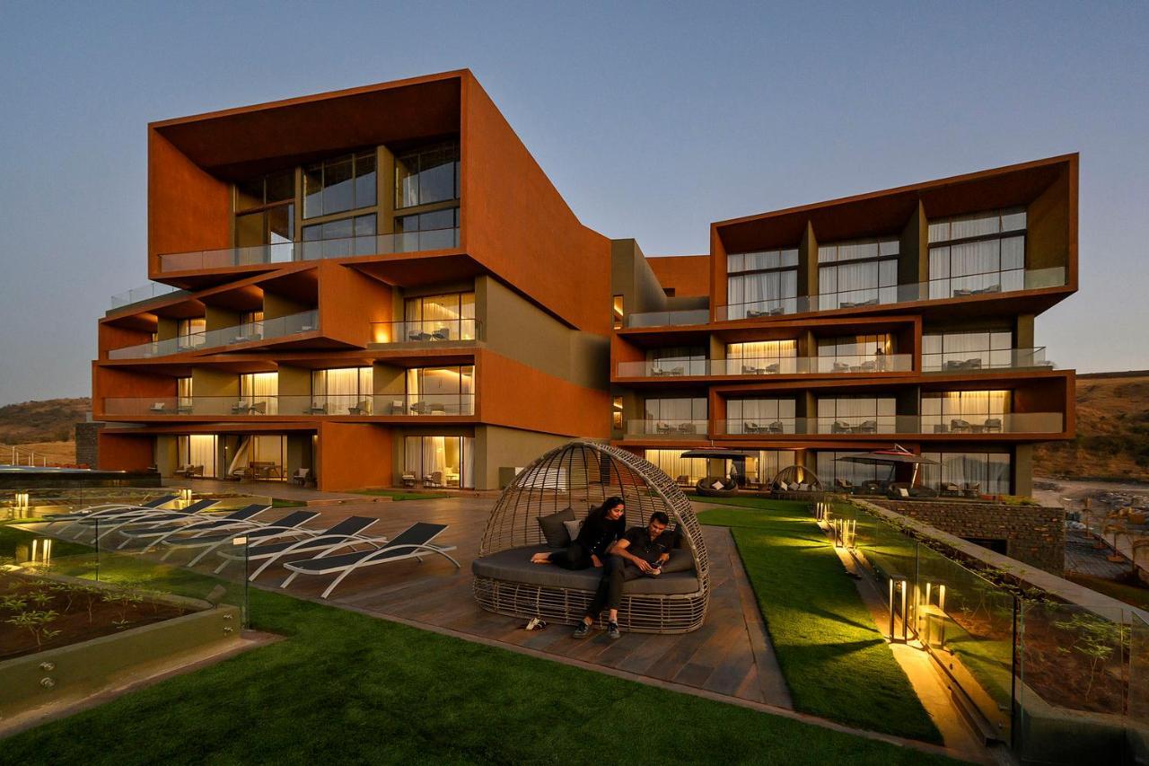 Aria Resort & Spa Nashik Exterior photo