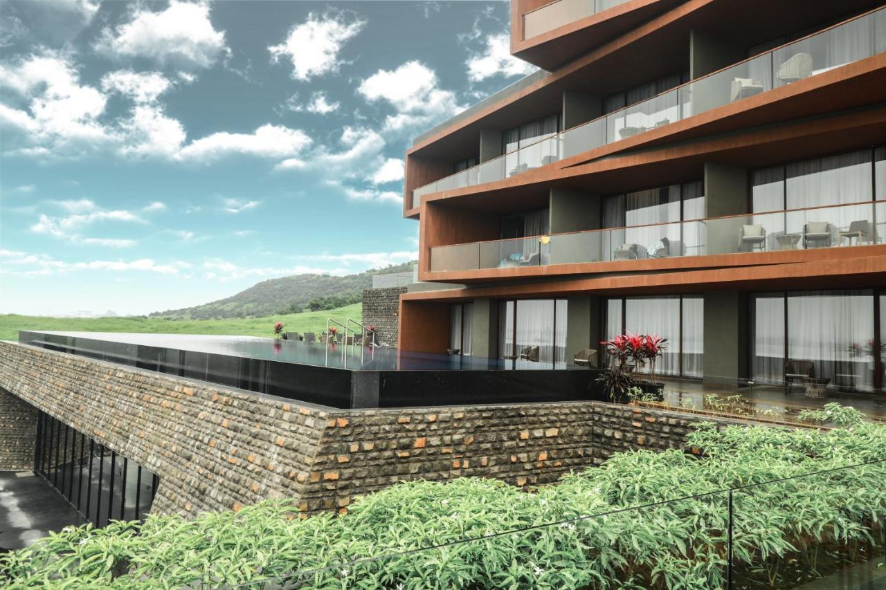Aria Resort & Spa Nashik Exterior photo