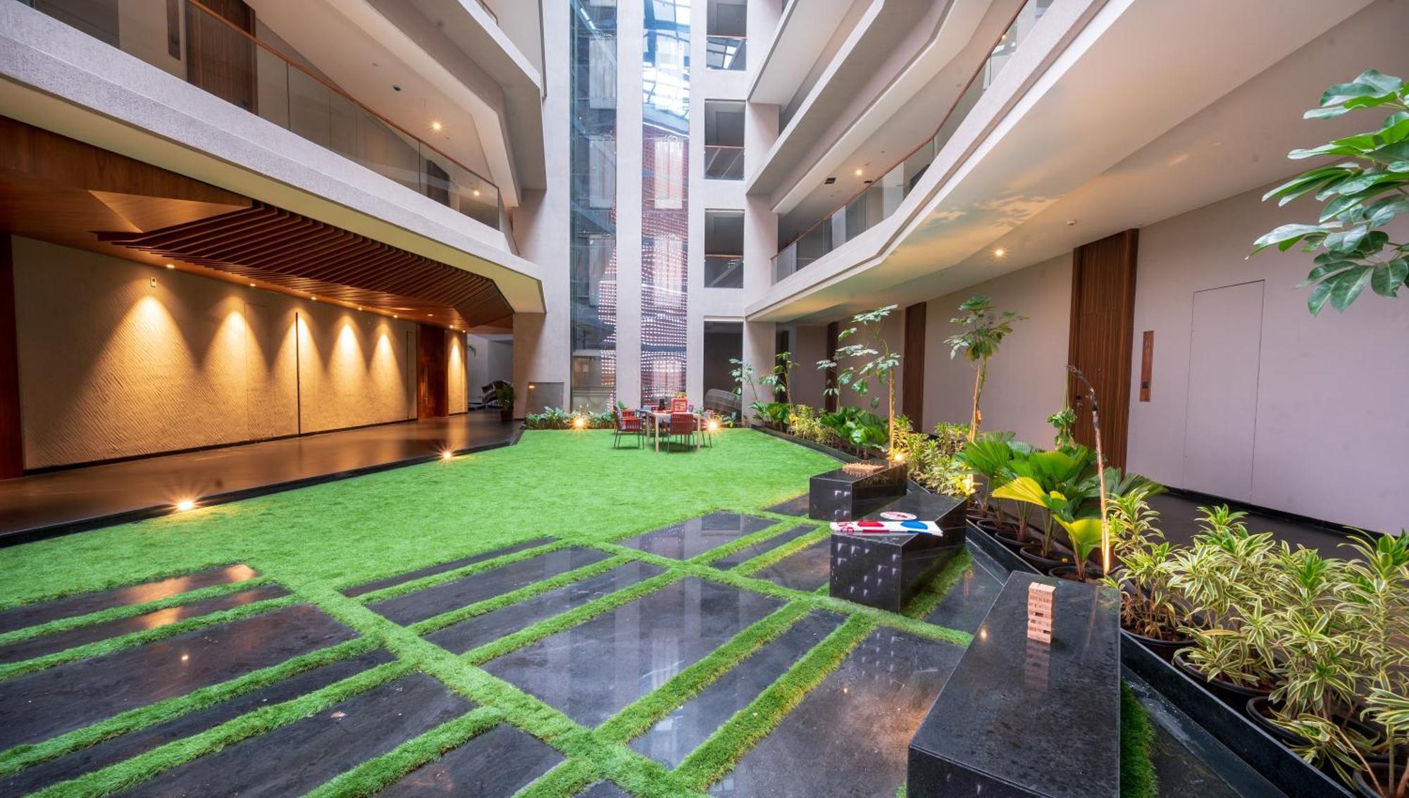 Aria Resort & Spa Nashik Exterior photo