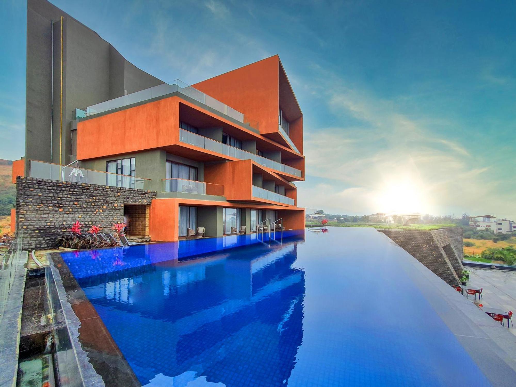 Aria Resort & Spa Nashik Exterior photo